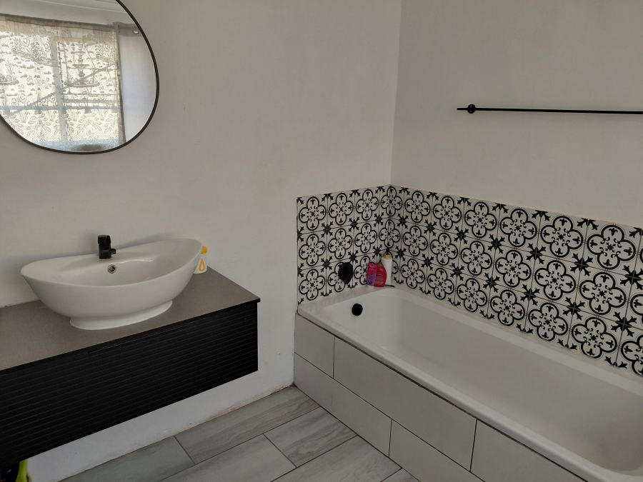 3 Bedroom Property for Sale in Bothasrus Eastern Cape